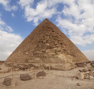 Pirámide de Micerino o Menkaura